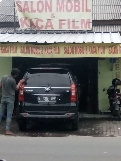 Photos of Mandiri. UD