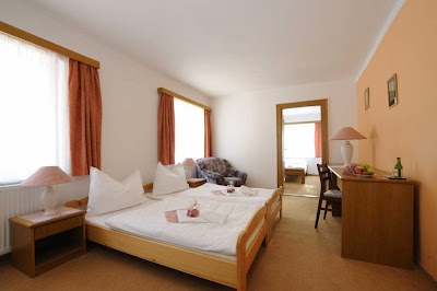 Photos of Horsk&yacute; pension Gendorf