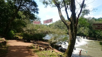 Photos of Salto Cu&ntilde;apiru