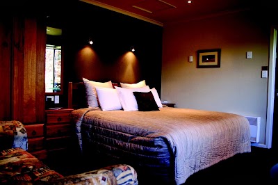 Photos of Lake Roxburgh Lodge