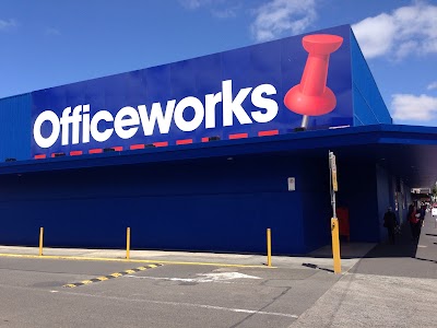 Photos of Officeworks Geelong