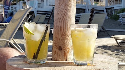 Photos of Navagos Beach Bar