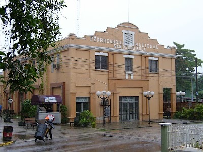 Photos of Estacion F.F.N.N.