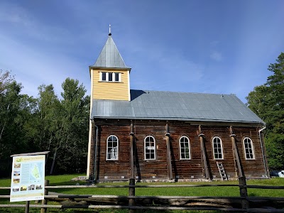 Photos of Naissaare Maarja kirik