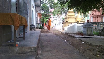 Photos of Russei Kraok Pagoda