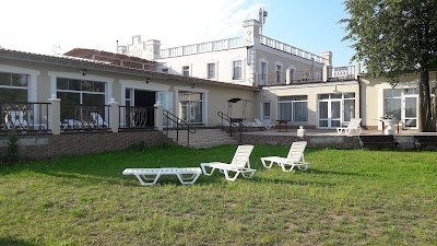 Photos of Cherry Orhard Hotel