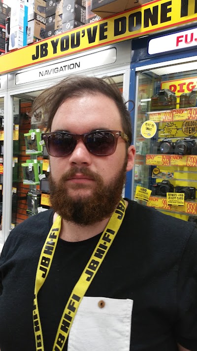Photos of JB Hi-Fi Geelong