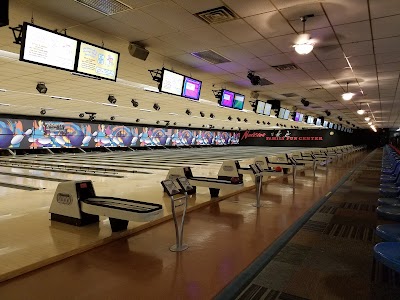 Photos of Bowlero Lanes (formerly Nottke's)
