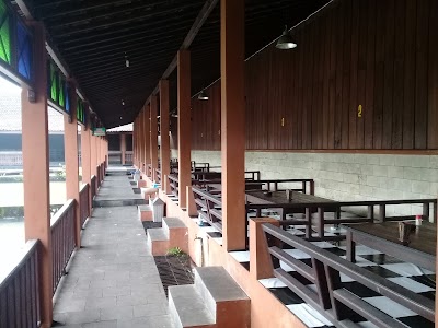 Photos of Mina Kencana Salatiga
