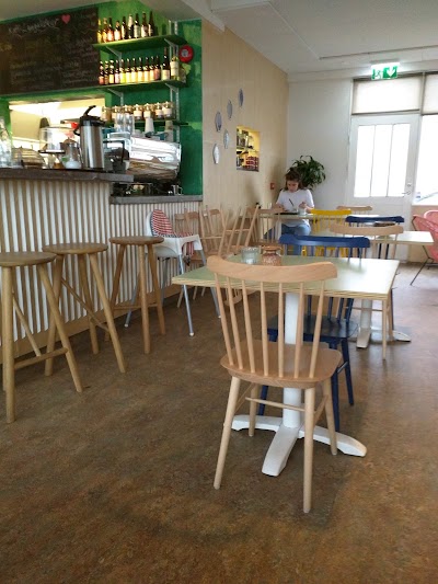 Photos of Kaffi L&aelig;kur