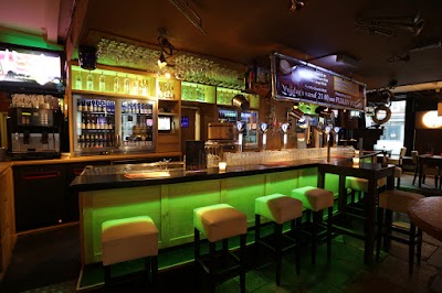 Photos of Caf&eacute; Ha-Zus