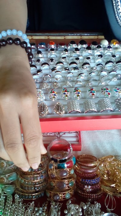 Photos of Hongsar Mobile