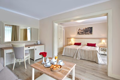 Photos of White Rock Castle Suite Hotel