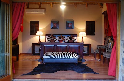 Photos of Umzolozolo Safari Lodge