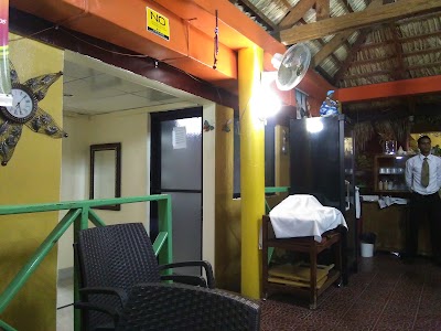 Photos of El Mes&oacute;n Suizo