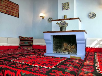 Photos of &Xi;&Epsilon;&Nu;&Omega;&Nu;&Alpha;&Sigma; &Kappa;&Omicron;&Nu;&Tau;&Omicron;&Gamma;&Iota;&Alpha;&Nu;&Nu;&Eta;