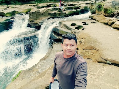 Photos of Nafakhum Falls