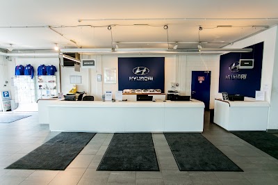 car-dealer
