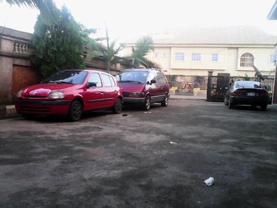 car-dealer