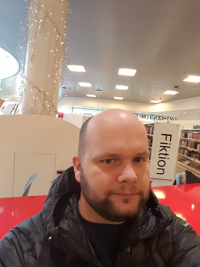 Photos of Hj&oslash;rring Bibliotek