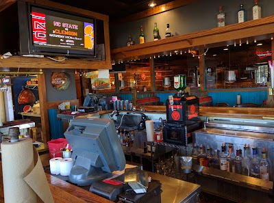 Photos of Famous Dave's Bar-B-Que