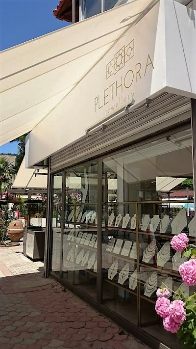 Photos of Plethora Jewellery