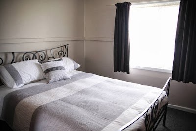 Photos of No Vew Coastal Accomadation