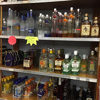 Photos of Four Points Liquors