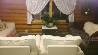 Photos of Peetri puhketalu N&otilde;mpal