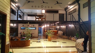 Photos of Xangphuak Caf&eacute;