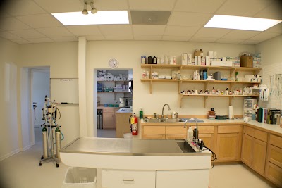 Photos of Clarkesville Veterinary Hospital