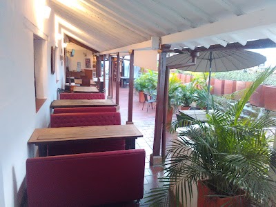 bar