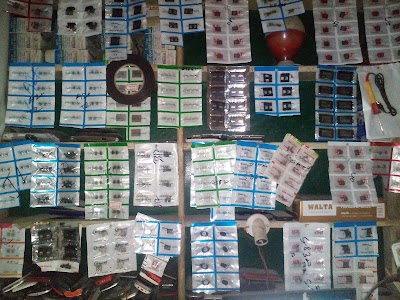 Photos of mobile software and hardware repairing center