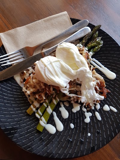 Photos of Livefast Cafe