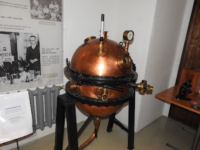 Photos of P&otilde;ltsamaa veinikelder