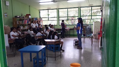 Photos of Escuela Guarumal