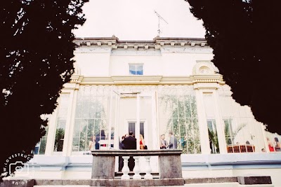 Photos of Middleton Park House