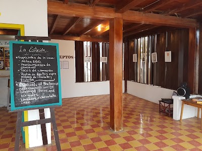 Photos of La Estaci&oacute;n Casa de Colores