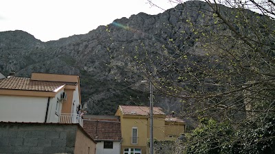 Photos of Appleline Apartments