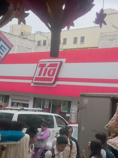 Photos of T&Iacute;A Ambato