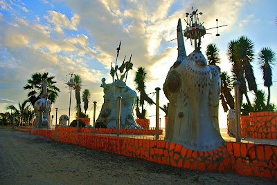 Photos of Monumento A Los Marcianos