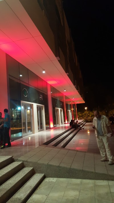 Photos of Maison de la Culture Malek Haded