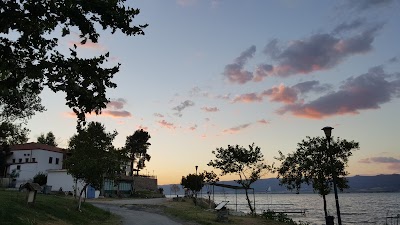 Photos of &Mu;έ&gamma;&alpha;&sigmaf; &Alpha;&lambda;έ&xi;&alpha;&nu;&delta;&rho;&omicron;&sigmaf;