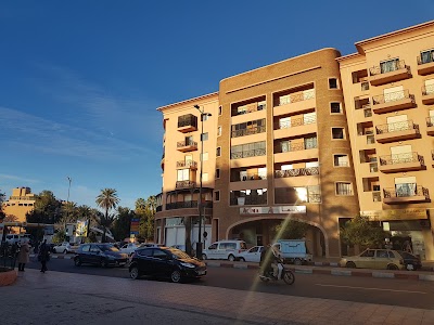 Photos of Acima