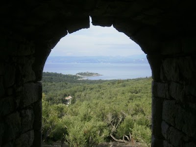 Photos of &Pi;&alpha;&nu;&alpha;&gamma;ί&alpha; &Beta;&epsilon;&lambda;&lambda;&iota;&alpha;&nu;&iota;&tau;ώ&nu; / Church Panagia