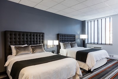 Photos of Broadway Plaza Hotel