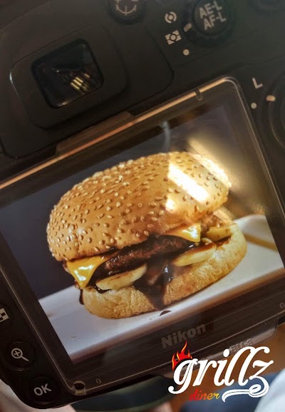 Photos of Grillz Diner