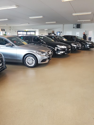 car-dealer