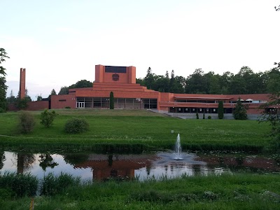 Ugala Teater, Viljandi (+372 433 0770)