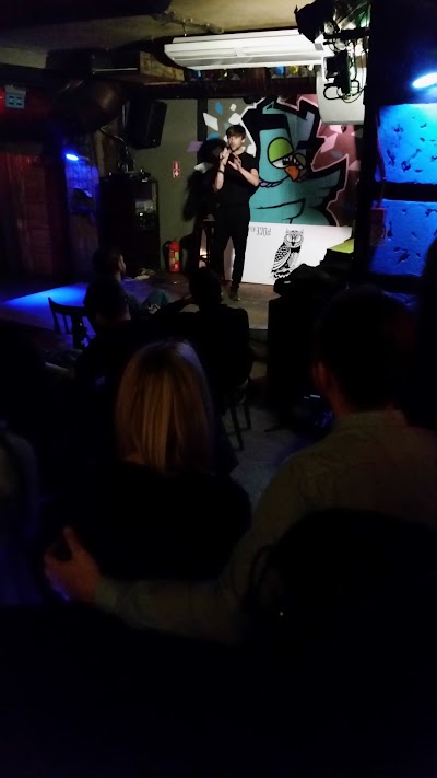Photos of Puce. Club at Night